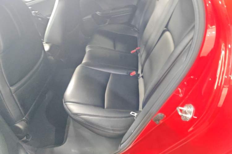 Used Honda Civic 2021 HATCHBACK 220TURBO CVT New Trendsetter Interior 4