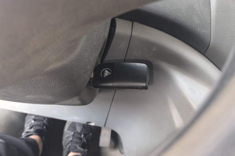 Used Foton Toano 2019 2.8T E5 Van 4J28TC3
