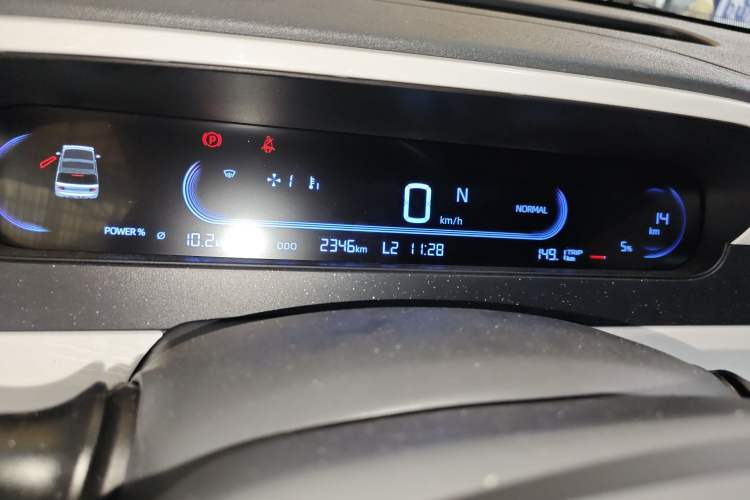 Used Geely Galaxy Panda 2025 210km Panda Kart Instrument Cluster