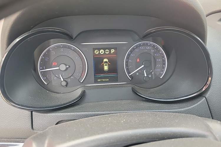 Used Dongfeng Aeolus AX7 2018 Classic 1.6T Automatic Luxury Model
