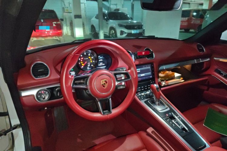 Used Porsche 718 2016 Boxster 2.0T Center Console