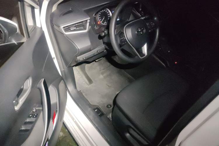 Used Toyota Corolla 2021 Dual-Motor 1.8L E-CVT Elite Edition
