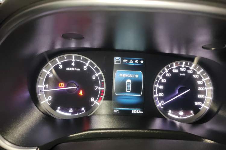 Used CHANGAN Raeton CC 2018 1.5T Automatic Elegant Starry Edition China V Standard
