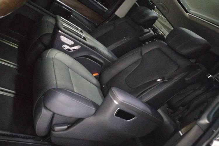 Used Mercedes-Benz V-Class 2020 V 260 L Long-wheelbase Luxury Edition