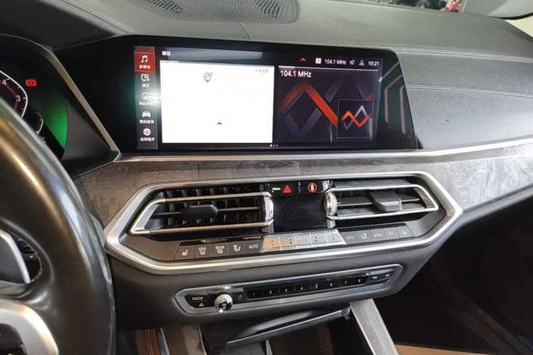 Used BMW X5 2019 xDrive40i M Sport Package
