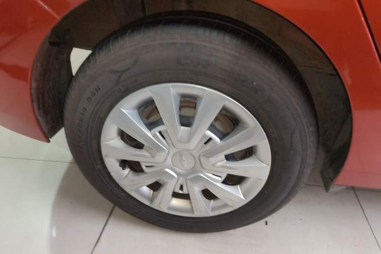 Used Chevrolet Lova RV 2016 1.5L Automatic Comfort Edition