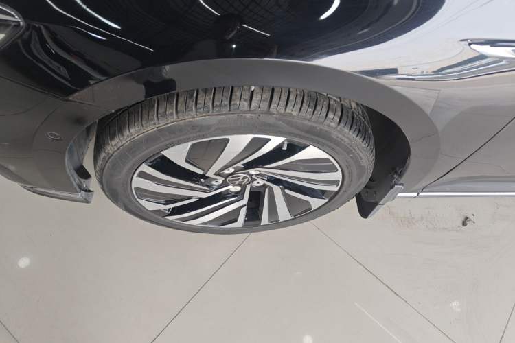 Used Volkswagen Magotan GTE Plug-in Hybrid 2022 GTE Prestige Model