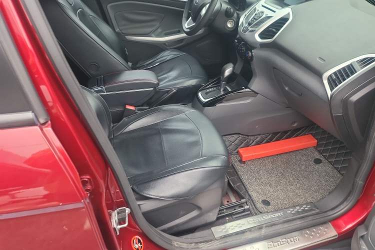 Used Ford EcoSport 2013 1.5L Automatic Fashion Model Right Front Seat