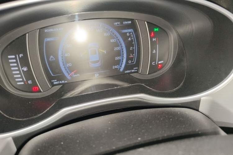 Used Geely Auto Emgrand X7 Sport 2016 1.8TD Automatic ZhiZun Version