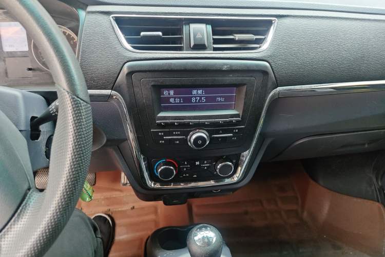 Used Jinbei Hiace X30 2018 1.3L Cargo Van Comfort Model DLCG12
