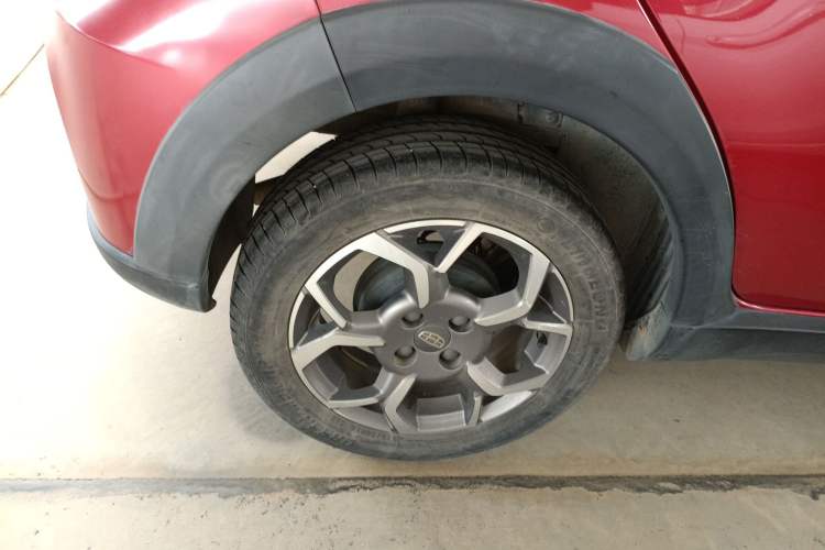 Used Geely Auto Vision X1 2017 1.3L Automatic Fun Edition