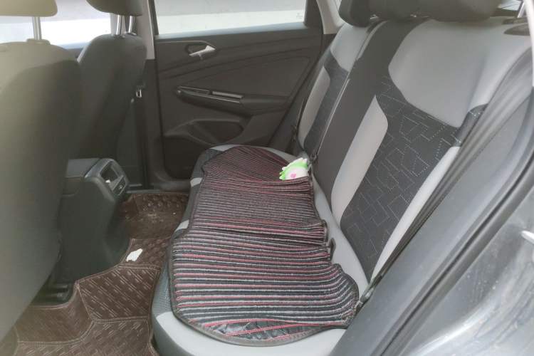 Used Jetta VS5 2022 280TSI Automatic Trendy Pro Version
