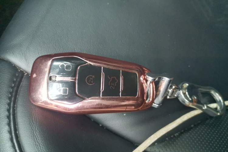 Used Lincoln MKC 2016 2.0T Two-Wheel Drive Deluxe Edition