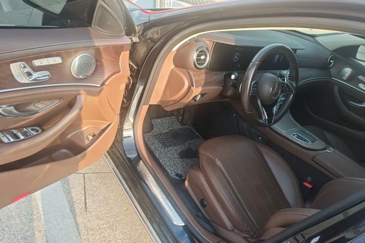 Used Mercedes-Benz E-Class 2021 Restyled E 300 L Luxury Edition Driver Seat