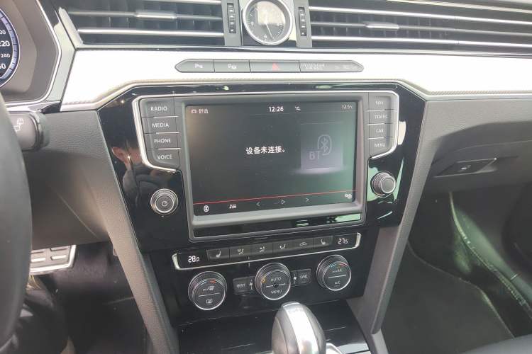 Used Volkswagen Variant 2016 380TSI Two-Wheel Drive R-Line Version
