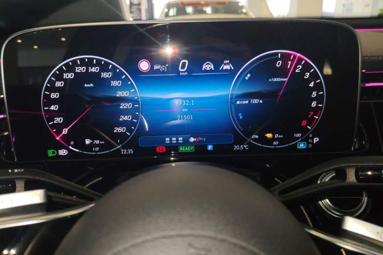 Used Mercedes-Benz E-Class New Energy 2024 E 350 e L Plug-in Hybrid Sedan
