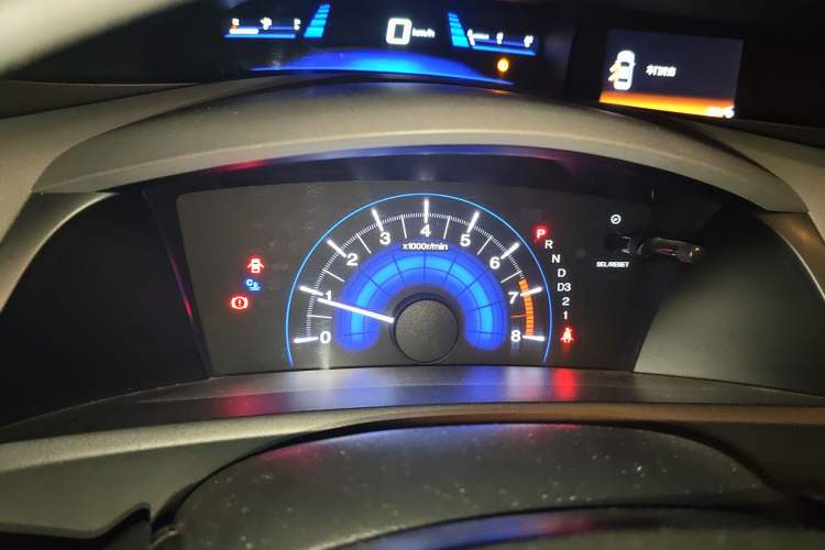 Used Honda Civic 2013 10th Anniversary 1.8L Automatic Comfort Version