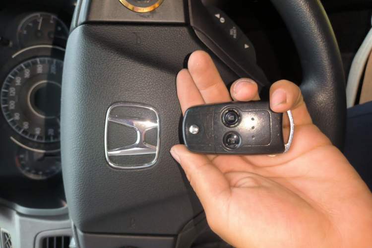 Used Honda CR-V 2015 2.0L 2WD Classic Edition