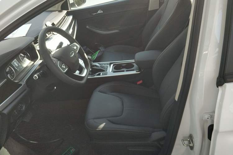 Used Chery Arrizo 5 2025 Excellence Version 1.5L CVT Fashionable Edition
