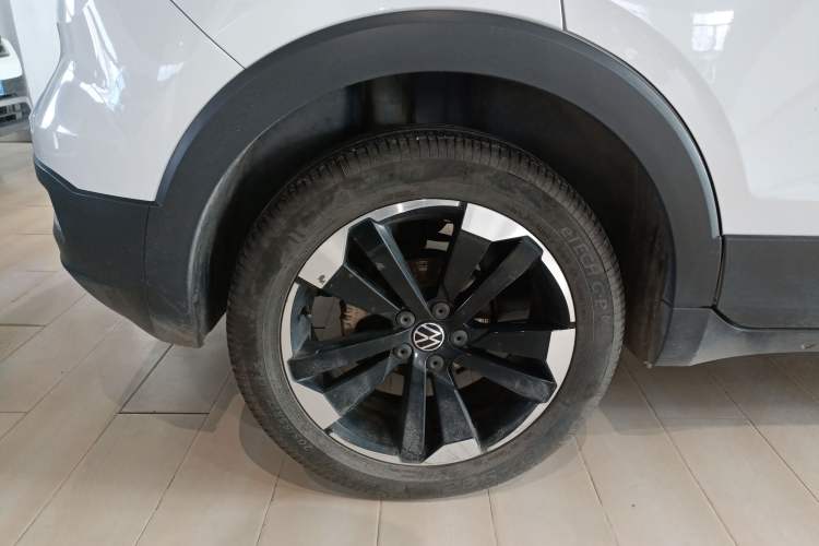 Used Volkswagen Tacqua 2023 200TSI DSG Joy-Connect Edition