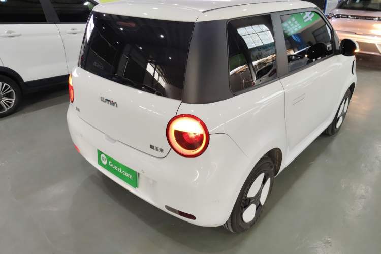 Used CHANGAN NEVO Lumin 2023 205km Xiangqin Version Rear Right 45 Deg