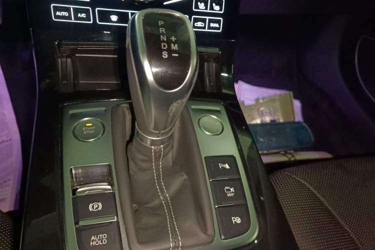 Used Hongqi H5 2019 30TD Smart Connect Dynamic Edition