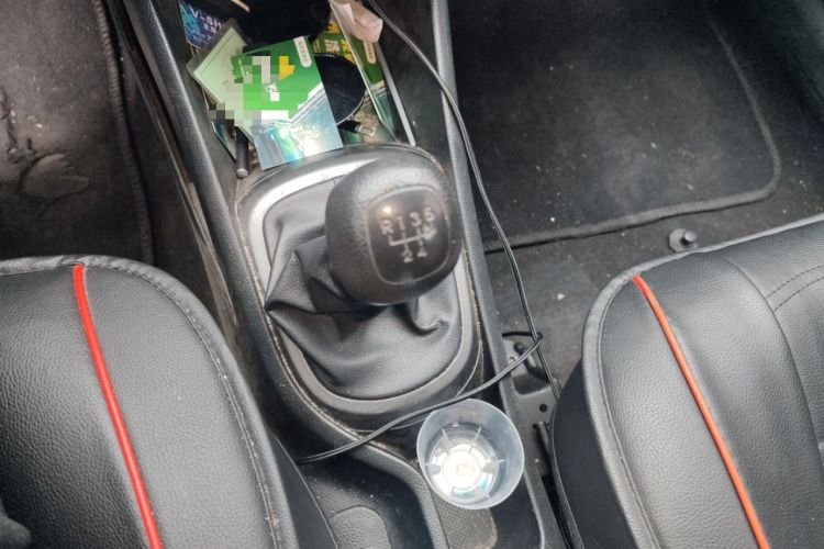 Used Kia K2 2015 Sedan 1.4L MT TOP