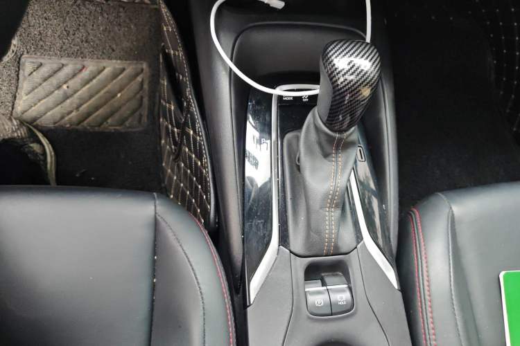 Used Toyota Levin 2023 Smart Electric Hybrid Dual-Engine 1.8L Leading Edition Gear Lever