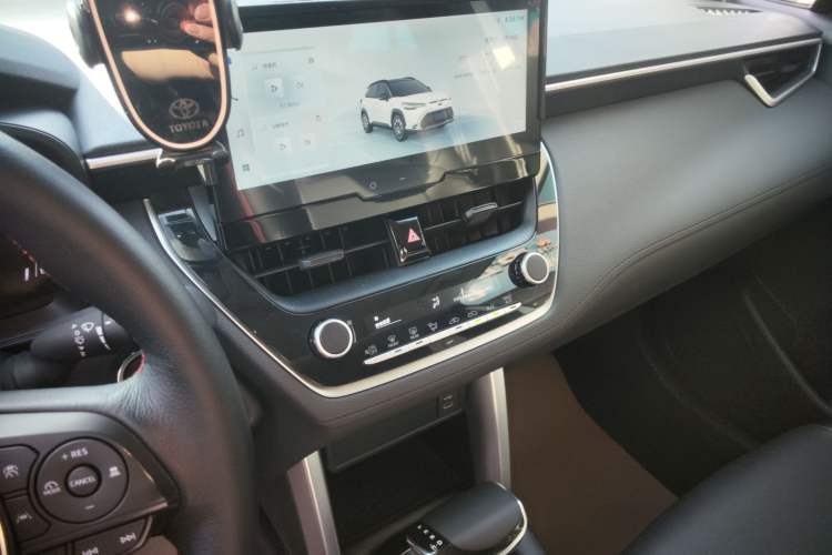 Used Toyota FRONTLANDER 2023 2.0L CVT Leading Edition