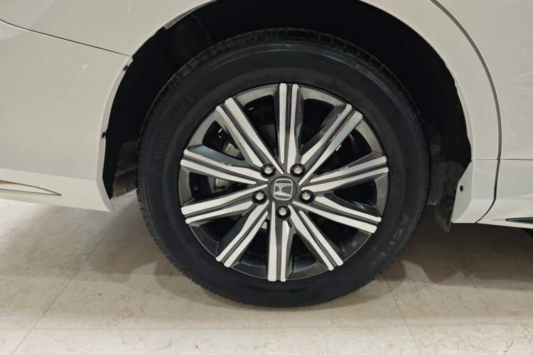 Used Honda Odyssey 2024 2.0L eHEV Sharp·Leading Edition Right Rear Wheel Hub