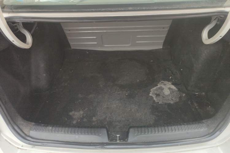 Used Volkswagen Santana 2013 1.6L Manual Comfort Edition