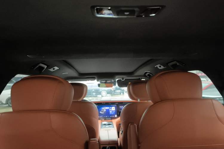 Used EXEED Lanyue C-DM 2025 180 Ultra-Long Range Ultra All-Wheel Drive 6-Seater
