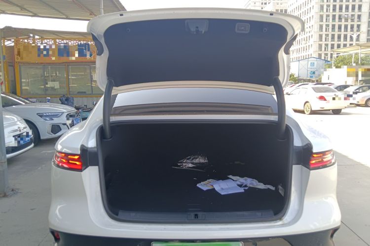 Used VOYAH PASSION 2024 PHEV Four-Wheel Drive Ultra-Long Range Flagship Model
