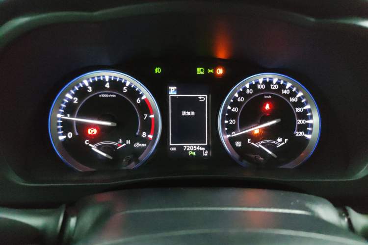 Used Toyota Highlander 2018 2.0T Four-Wheel Drive Luxury Edition 7 Seats China V Emission Standard