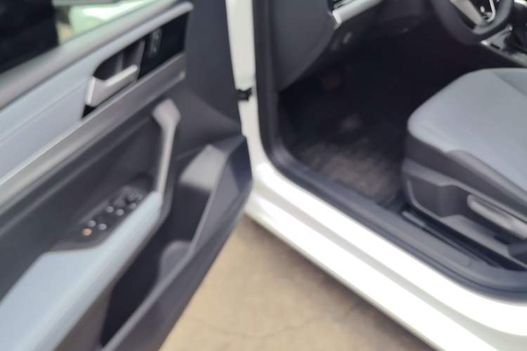 Used Volkswagen Lavida 2024 1.5L Automatic 5 Million Edition