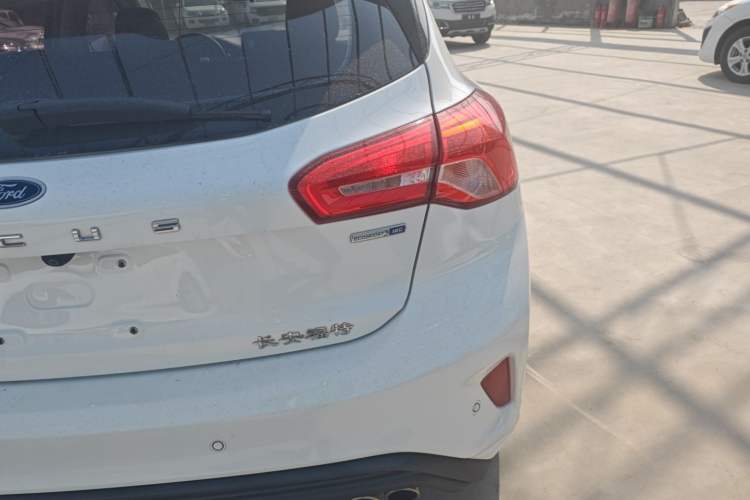 Used Ford Focus 2020 Hatchback EcoBoost 180 Automatic Trend Edition