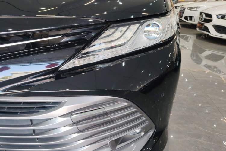 Used Toyota Camry 2019 2.0G Luxury Edition China VI Standard
