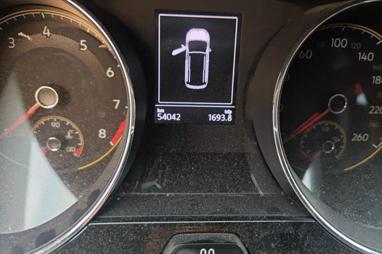 Used Volkswagen Touran 2021 Touran L 280TSI DSG Comfort Edition 7 Seats