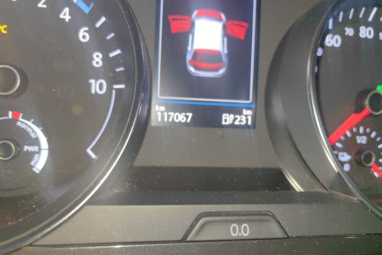 Used Volkswagen Golf Pure Electric 2020 Chari Odometer Close Up