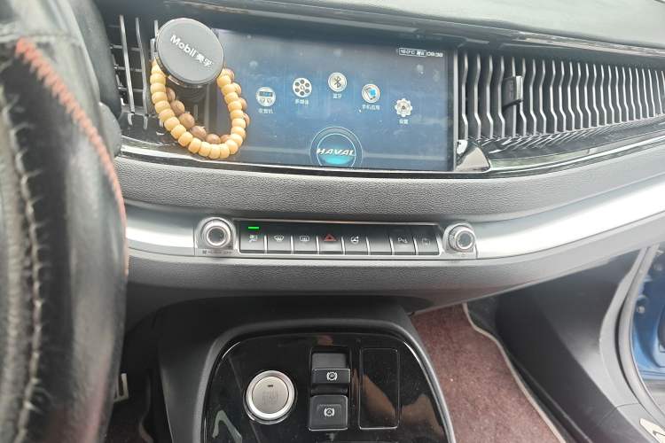 Used Haval H2s 2018 Blue Label 1.5T Dual-Clutch Luxury Model Audio And AC Panel