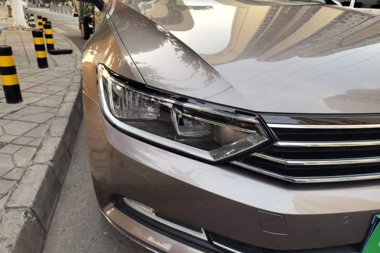 Used Volkswagen Magotan 2017 330TSI DSG Leading Model