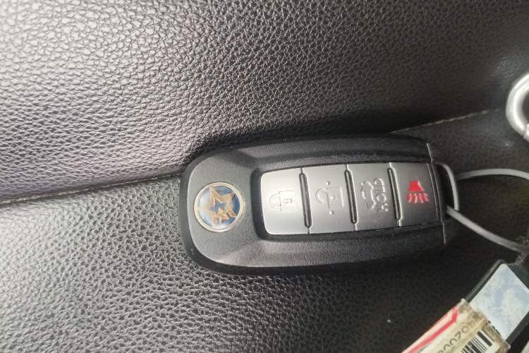 Used Venucia D60 2019 100 000 Honor 1.6L XL CVT Chenku Edition China V Standard