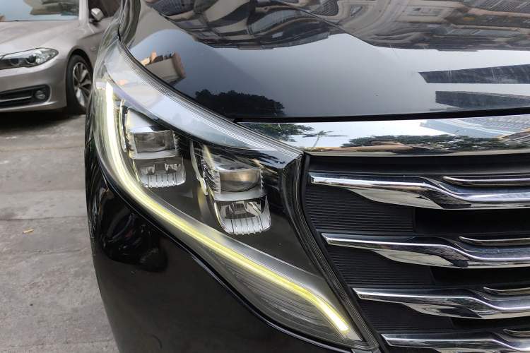 Used GAC Trumpchi M8 2018 320T Luxury Edition
