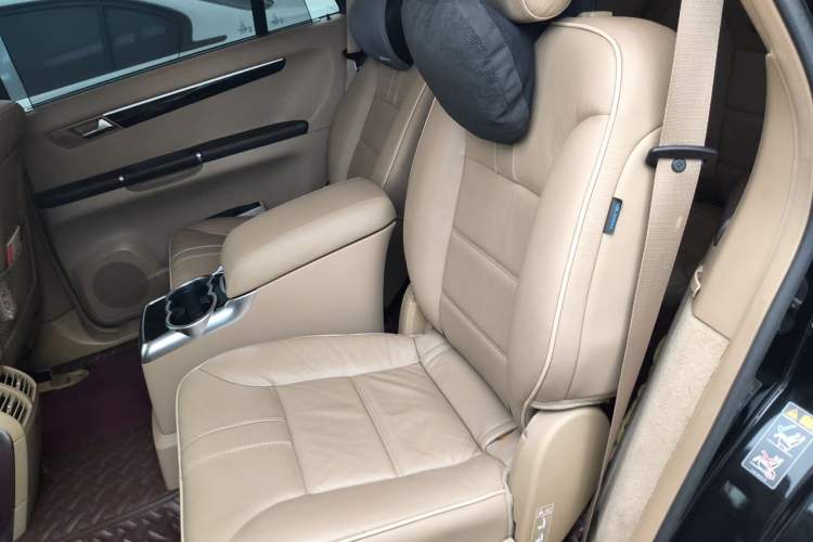 Used Mercedes-Benz R-Class 2017 R 320 4MATIC Luxury Collection Edition
