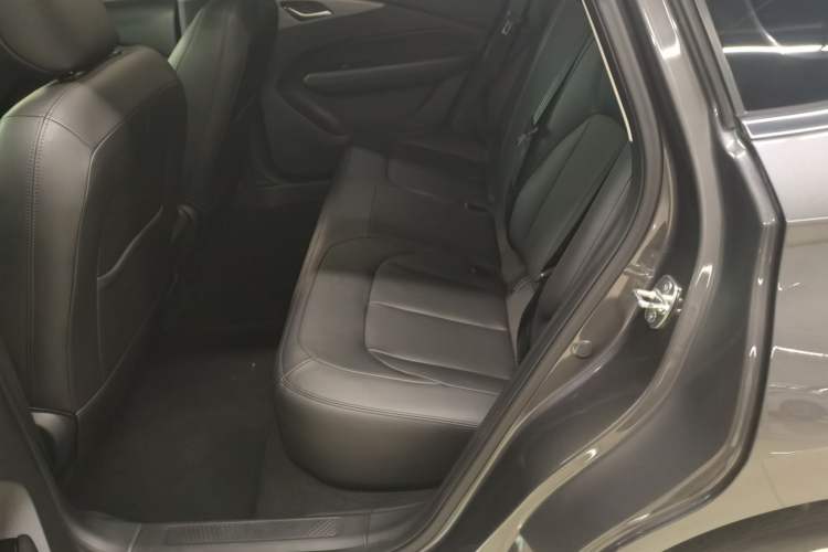Used Wuling Xingguang 2023 150 Advanced Edition Left Rear Seat