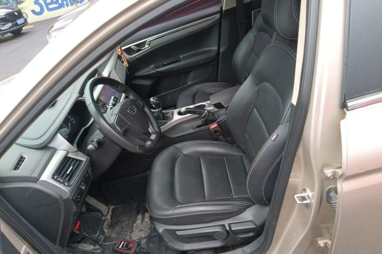 Used Geely Auto Emgrand GL 2017 1.3T Manual Elite Model Left Front Seat