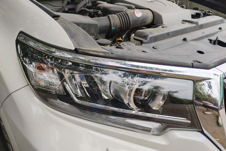 Used Toyota Prado 2018 3.5L Automatic TX-L with Rear-Mounted Spare Tire