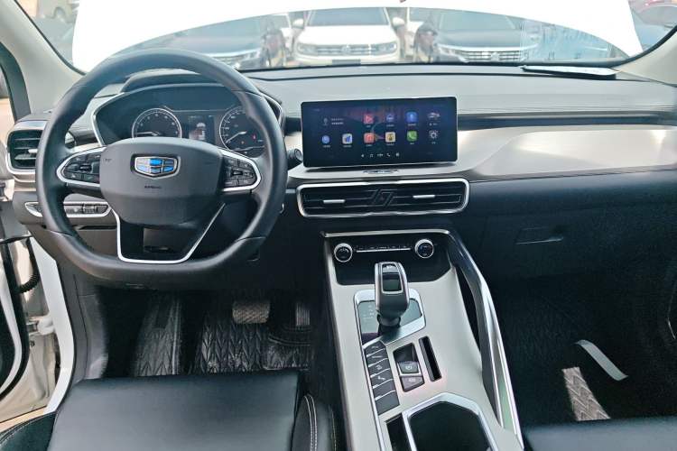 Used Geely Auto Coolray 2019 260T DCT Knight China V Standard