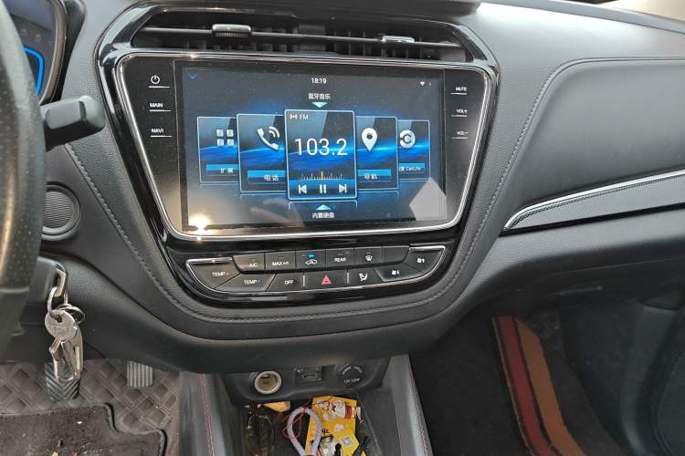 Used CHANGAN OSHAN A800 2017 1.6L Manual Comfort Model