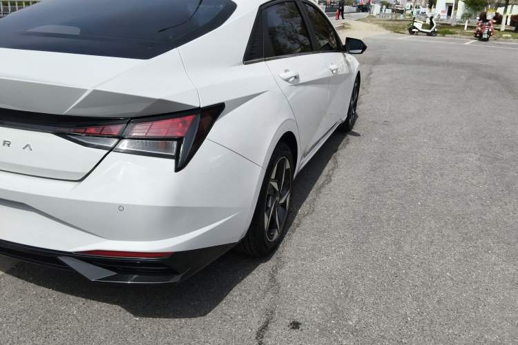 Used Hyundai Elantra 2022 1.5L CVT GLX Elite Edition
